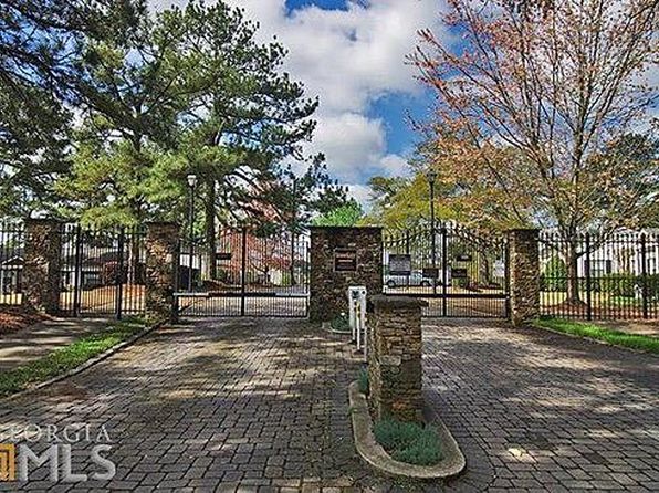 1581 Stone Gate Ln SE