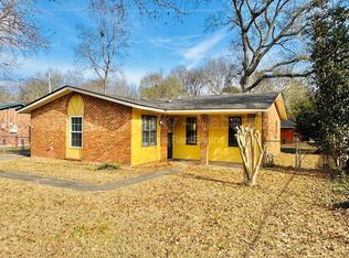 6332 Pinebrook Dr, Montgomery, AL 36117