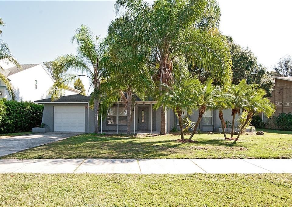1st image of 609 Shore Dr E