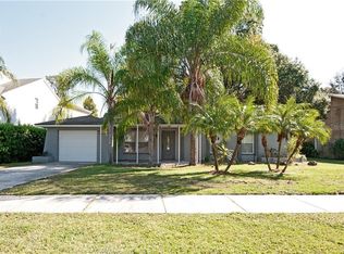 609 Shore Dr E, Oldsmar, FL 34677