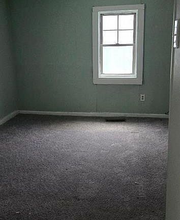 3rd image of 6556 Bowden St