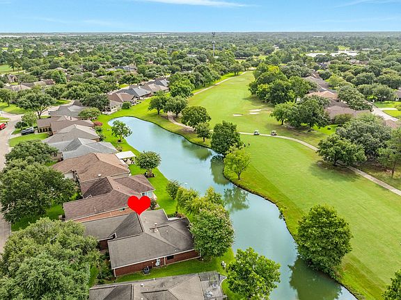 2nd image of 803 W Peach Hollow Cir
