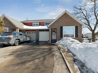 152 Primrose Cres, Brampton, ON L6Z1E3