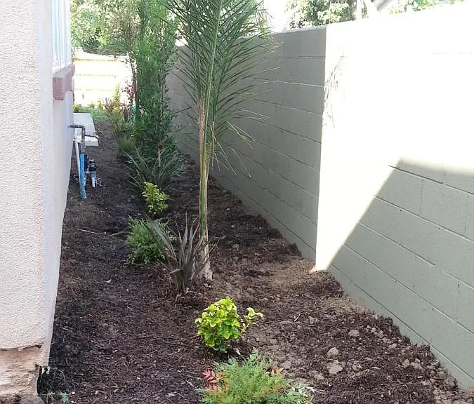 2068 Wallace Ave #B — Photo 11