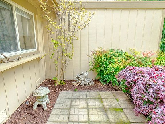 2nd image of 6413 Ebano Ct