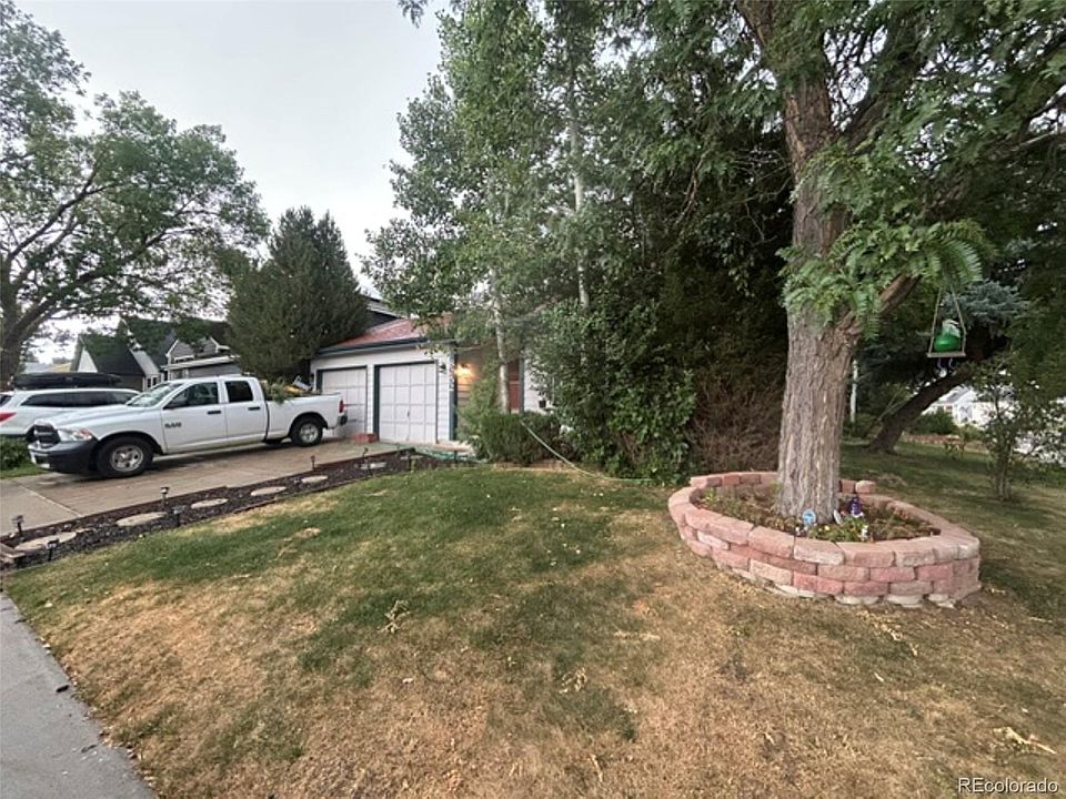 1st image of 8252 Iris Court