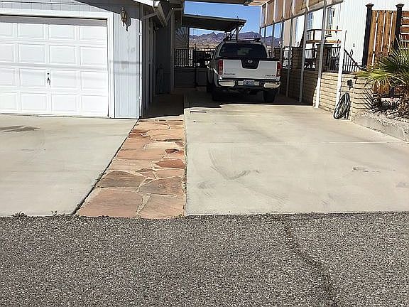 2nd image of 486 E Bluewater Dr