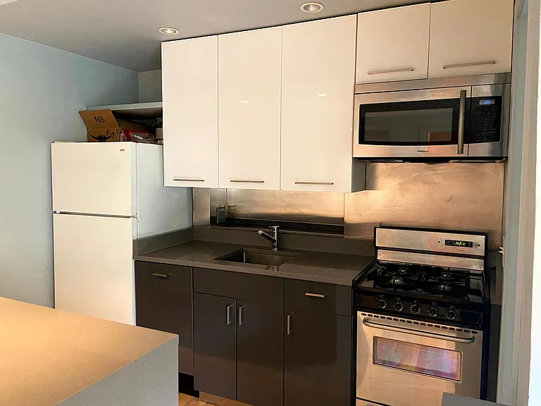 1801 Clydesdale Pl NW #715 — Photo 16