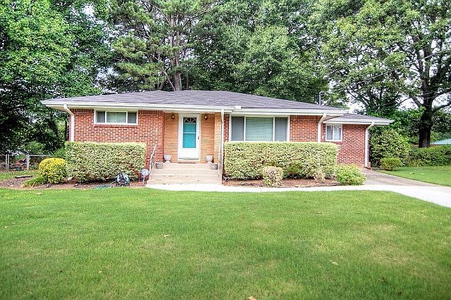 1st image of 3706 Crestview Dr SE