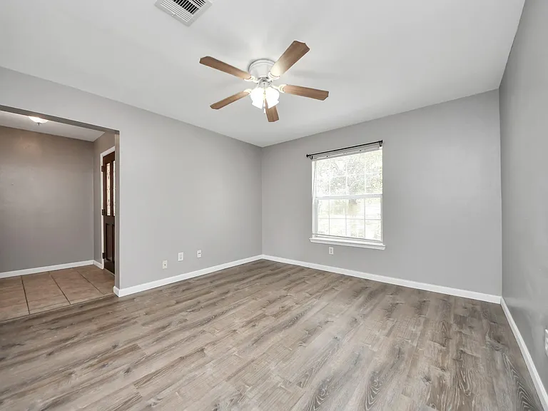14707 Country Rose Ln — Photo 3
