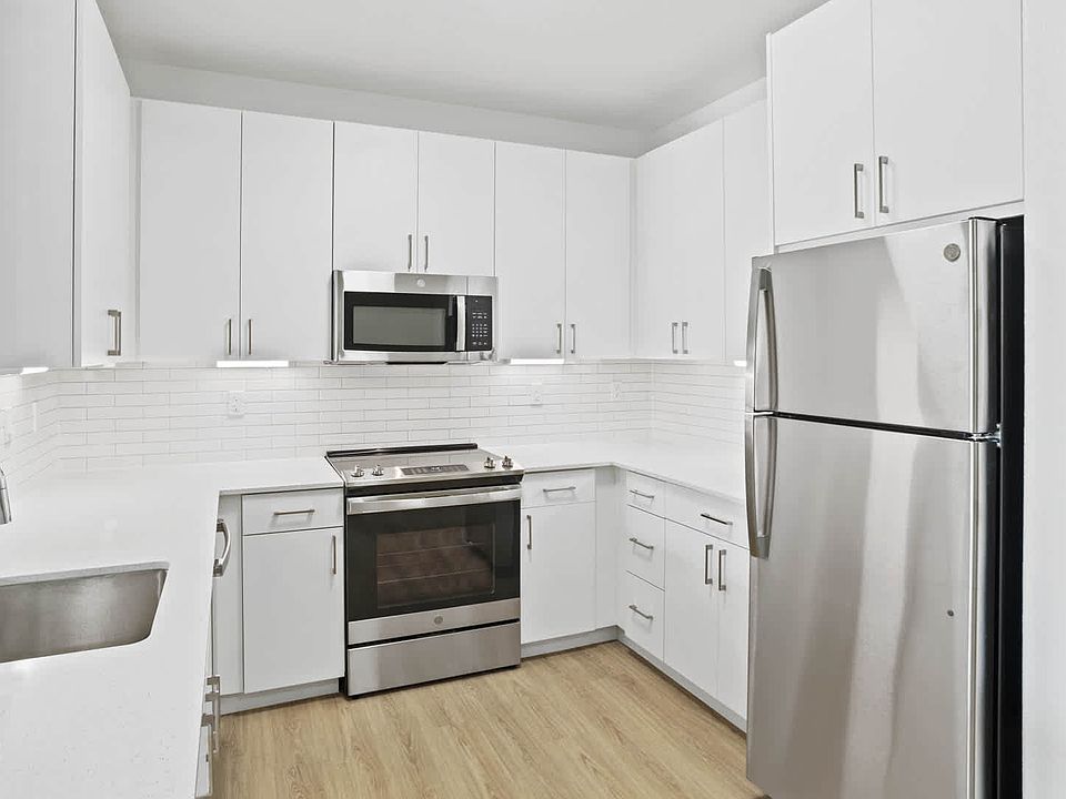 Kitchen with Stainless Steel Appliances