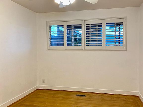 3rd image of 774 28th Ave APT 2