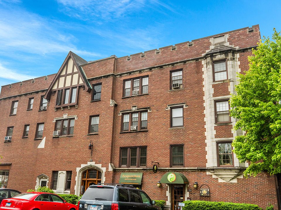1st image of 1103 Holly Ct APT 202