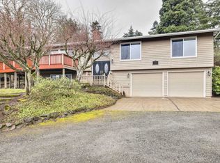 1280 SW Upland Dr, Dundee, OR 97115