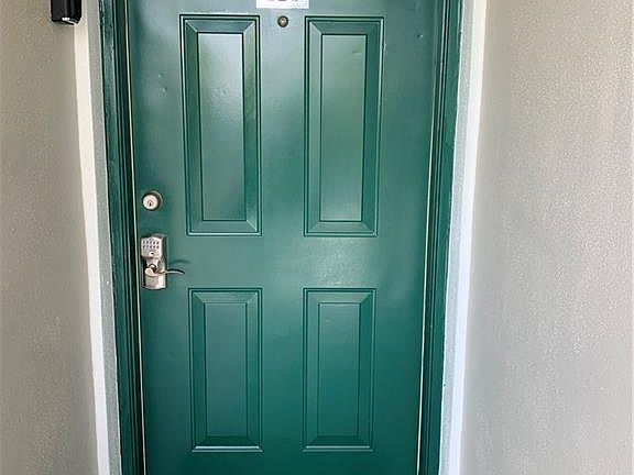 3rd image of 7940 Mahogany Run LN #626