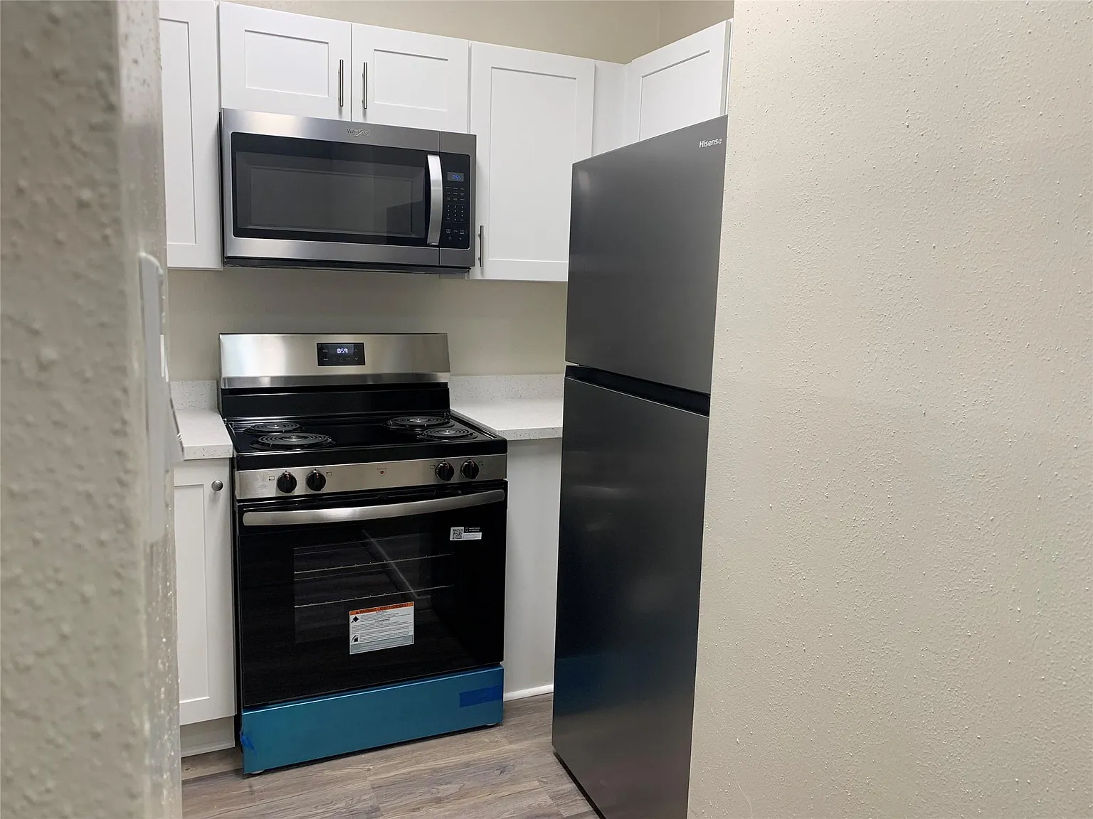 2 bed, 2.0 bath, 998 sqft, $1,700 — Photo 4