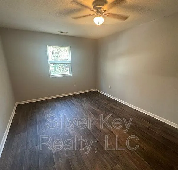 525 Scott St #1 — Photo 10