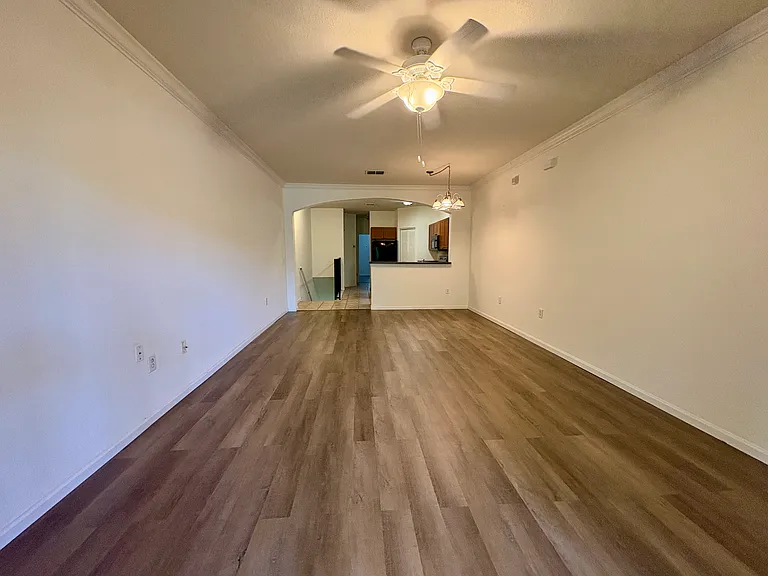 2151 Chianti Pl #127 — Photo 8