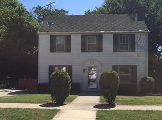 252 Nicholson St, Joliet, IL 60435