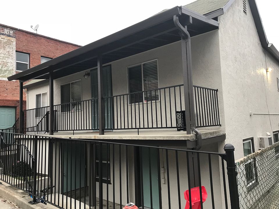 1st image of 1528 Pomona St
