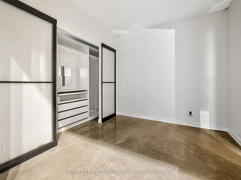 23 Brant St #213 — Photo 15