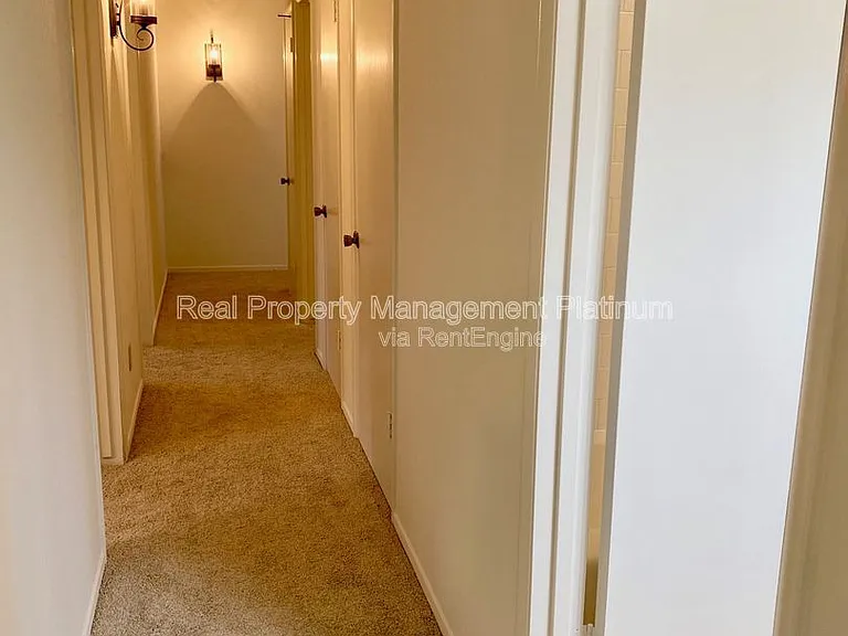 1055 W Fremont Ave — Photo 17