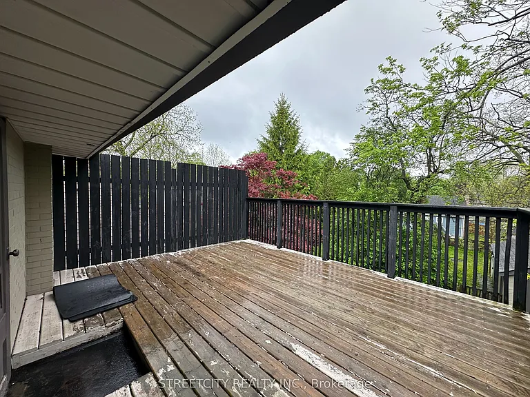 17 Saint Andrew St — Photo 23