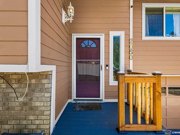 3rd image of 2050 Popcorn Ct NW