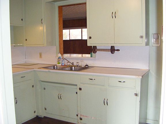 4th image of 1516 Walnut St