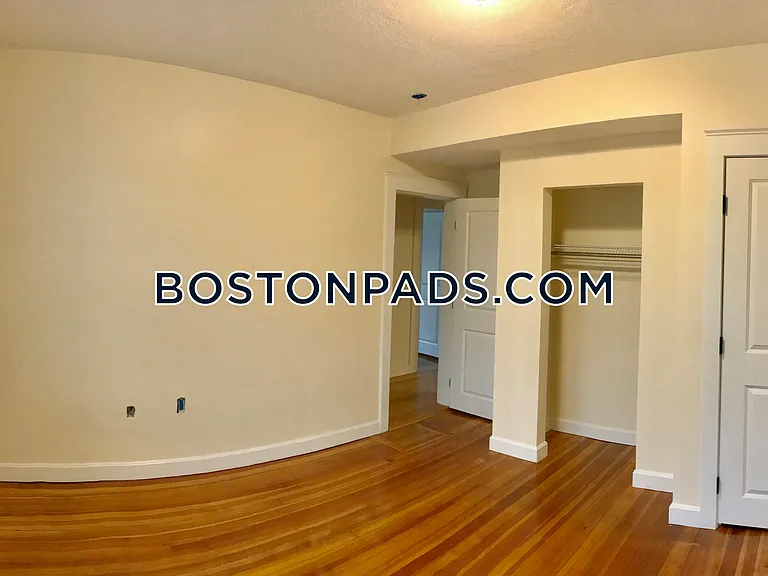 21-23 Weitz St #2 — Photo 6