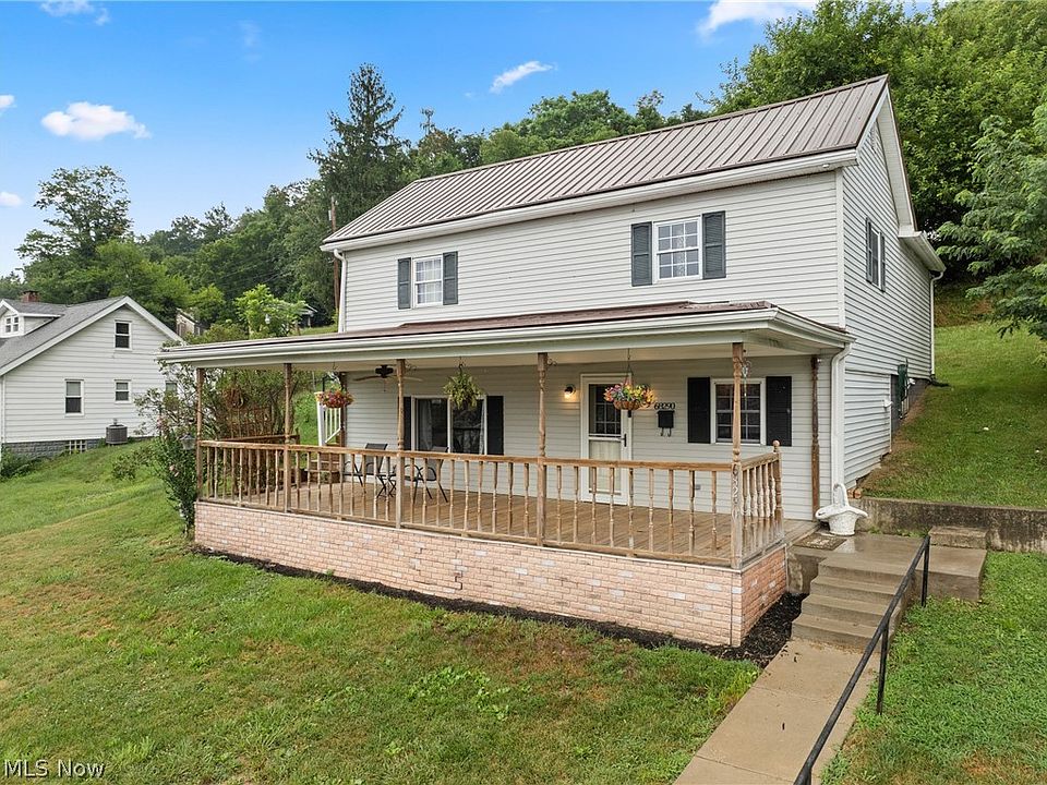 1st image of 68290 Orchard Ave