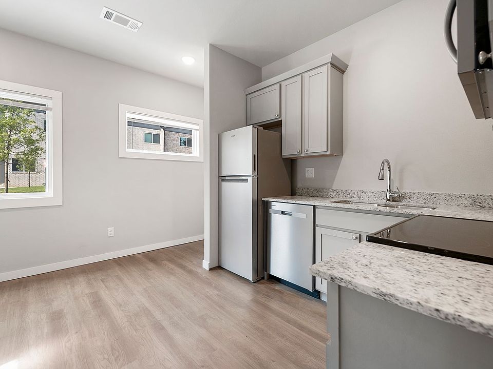 1348 S WEST AVE Fayetteville AR Zillow
