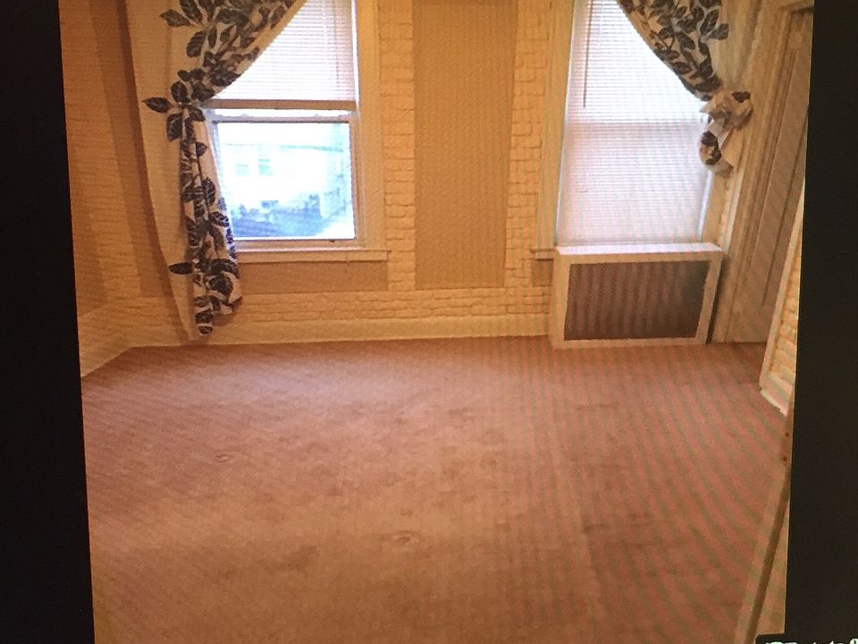 1st image of 260 Hollywood Ave #1