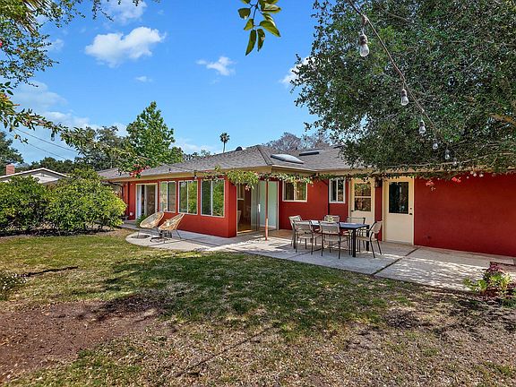Spacious backyard, patio
