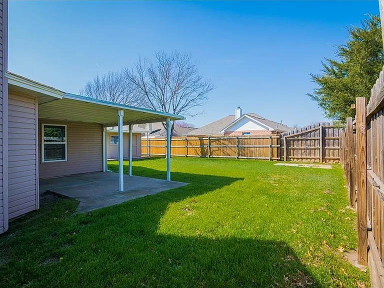 1080 W Hills Ter — Photo 15
