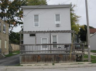 110 E Washington St, Valders, WI 54245