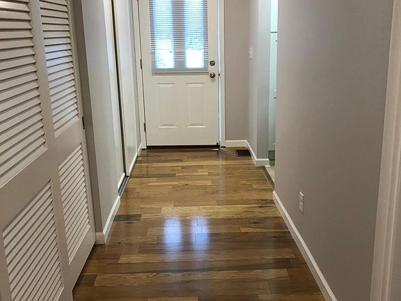 3rd image of 8970 Farmedge Ln