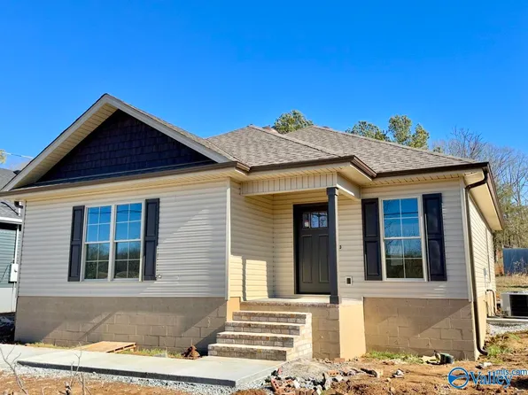 294 County Road 111, Killen, AL 35645