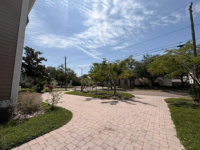 3709 W El Prado Blvd — Photo 3