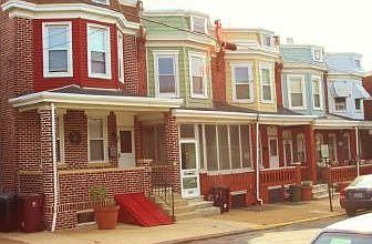 1st image of 1820 W 5th St