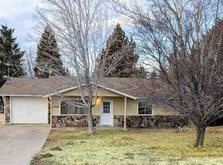 17418 Cottontail Dr, Weed, CA 96094