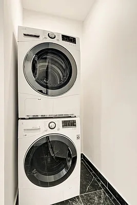 Rented by Brighton Management | media 20