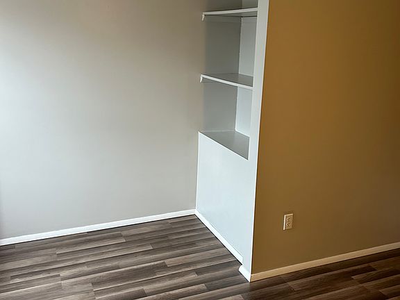 2nd image of 9566 E Idlewood Dr