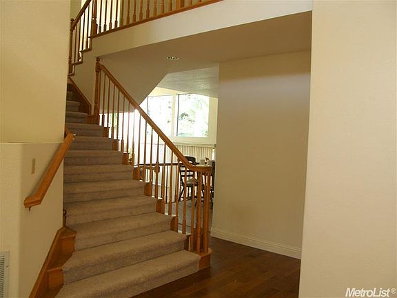 2nd image of 181 Dulverton Cir