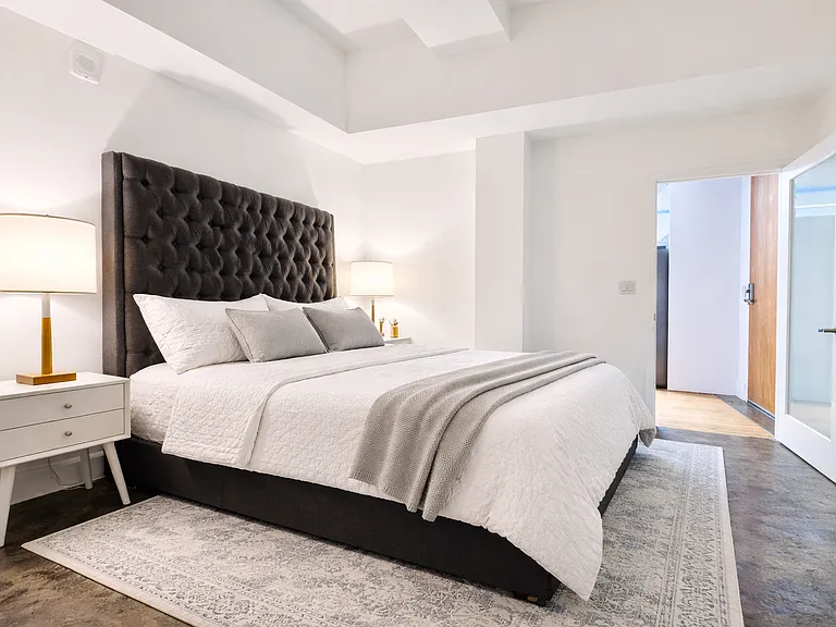 HWH Luxury Living — Photo 80
