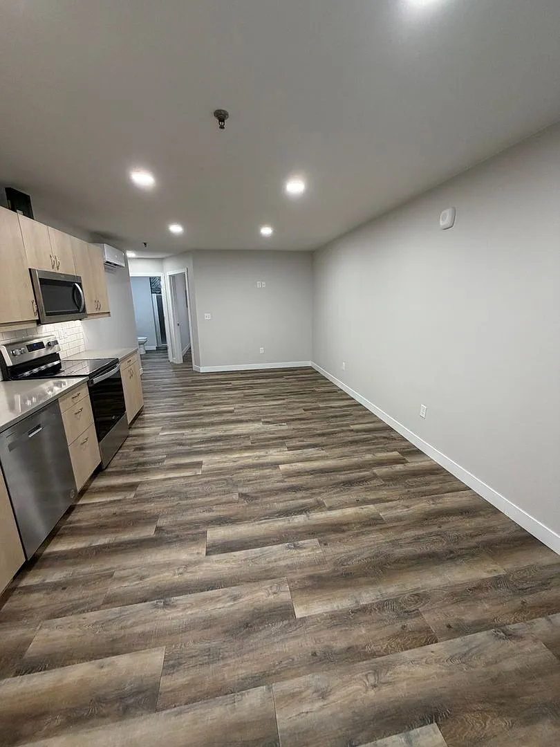 Cedar Ridge Apartments — Photo 3