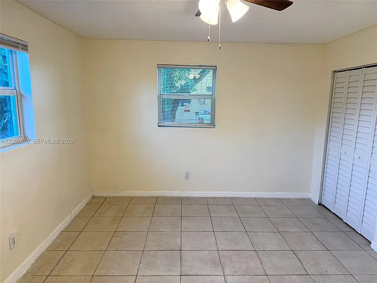 1200 NW 9th St #B — Photo 7