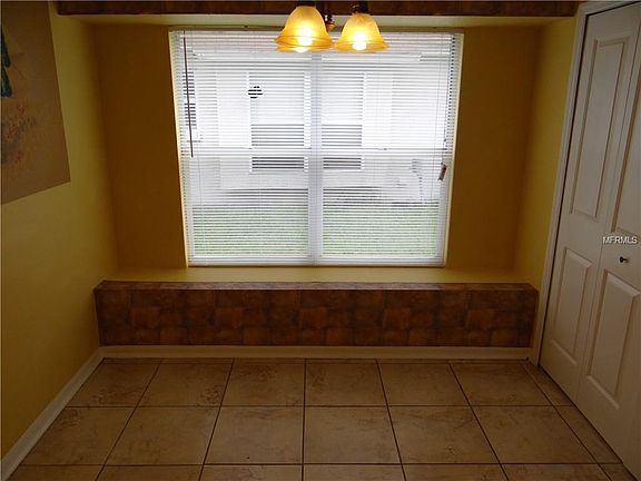 3rd image of 29401 Crossland Dr
