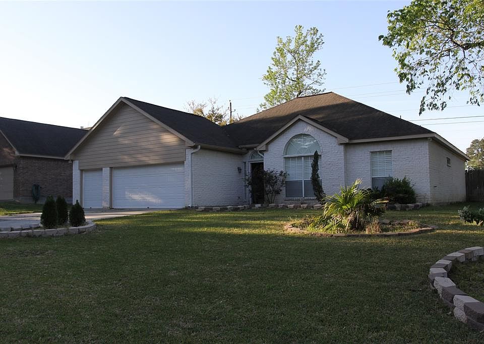 1st image of 147 April Waters Dr N