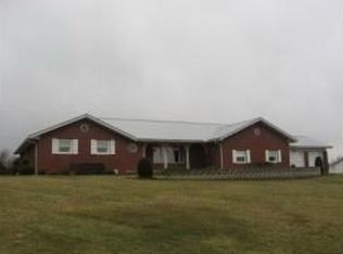 305 N Dr, Somerset, OH 43783